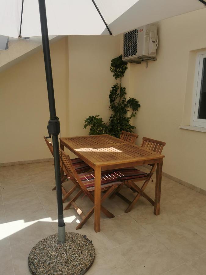 Apartmani Kronjac Milna  Kültér fotó