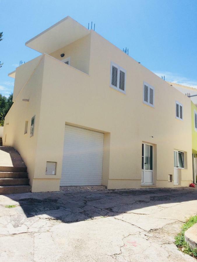 Apartmani Kronjac Milna  Kültér fotó