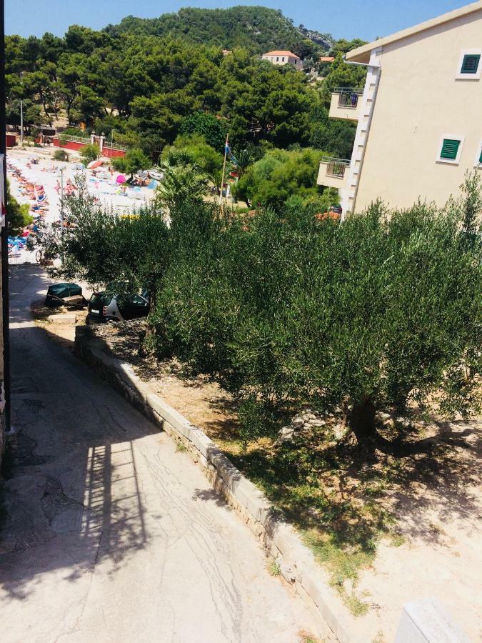 Apartmani Kronjac Milna  Kültér fotó